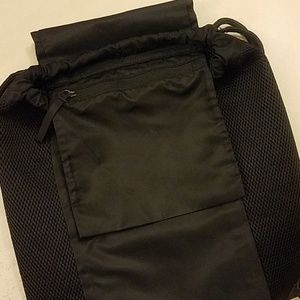 lululemon athletica Bags - Lululemon In a Cinch Pack-Black lululemon athletica Bags - Lululemon In a Cinch Pack-Black
